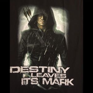 Arrow TV Series Men’s Tshirt Available in M New